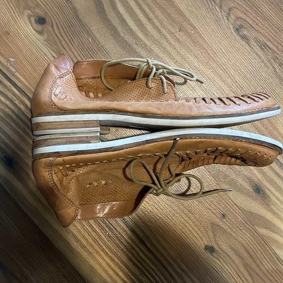 DV by Dolce Vita Woven Fio Chukka Booties Ships Same Day‼️ - Picture 6 of 9